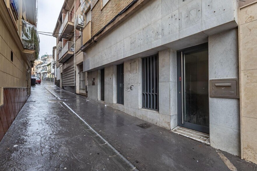 Local commercial dans Iznalloz, Granada à vendre - Photo de l’immeuble – Image 1 sur 21
