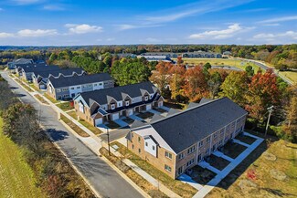 Plus de détails pour 13701 Erwin Rd, Charlotte, NC - Logement à vendre