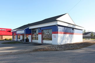 Plus de détails pour 530 E Saginaw Hwy, Grand Ledge, MI - Local commercial à louer