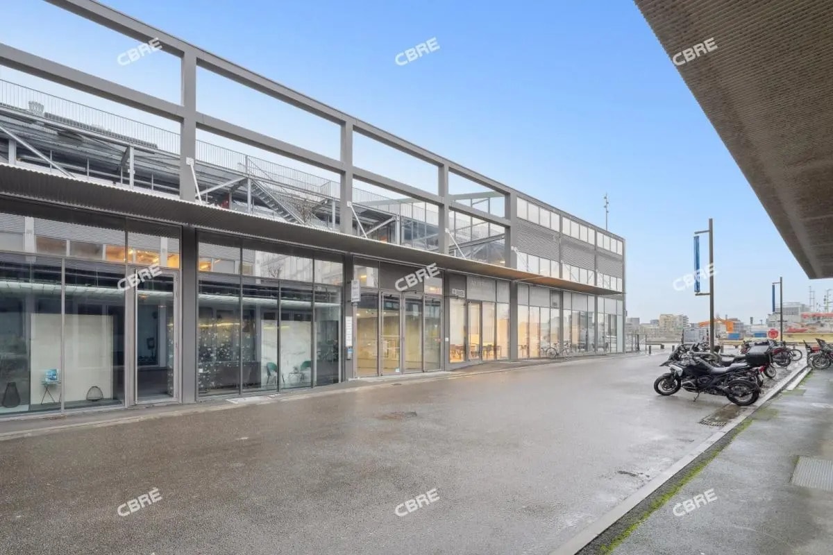 Bureau dans Bordeaux à louer Photo de l’immeuble– Image 1 sur 16