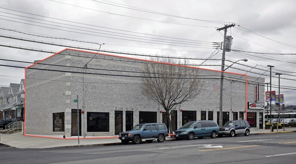 11914 Rockaway Blvd, South Ozone Park, NY à vendre - Photo de l’immeuble – Image 3 sur 3