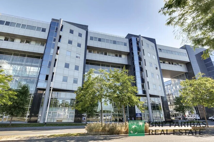 Bureau dans Cergy à louer - Photo de l’immeuble – Image 1 sur 27