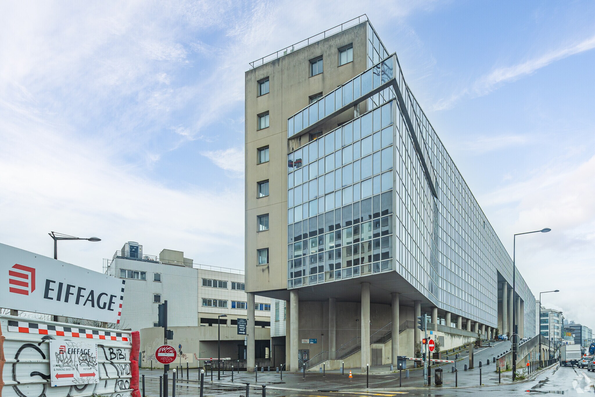 Bureau dans Ivry-sur-Seine à louer Photo principale– Image 1 sur 3