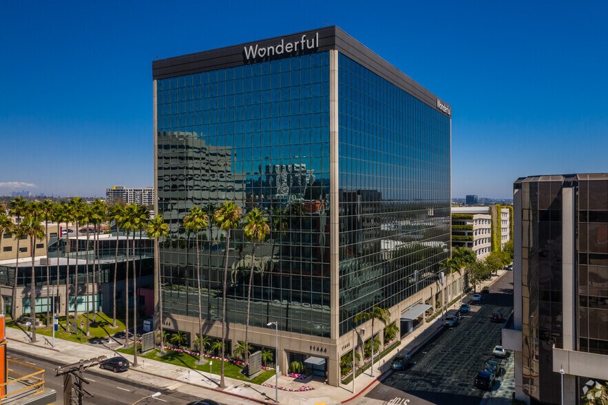 11444 W Olympic Blvd, Los Angeles, CA à louer - Photo de l’immeuble – Image 2 sur 19