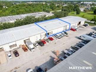 Plus de détails pour 3726-3734 Grissom Ln, Kissimmee, FL - Industriel/Logistique à louer