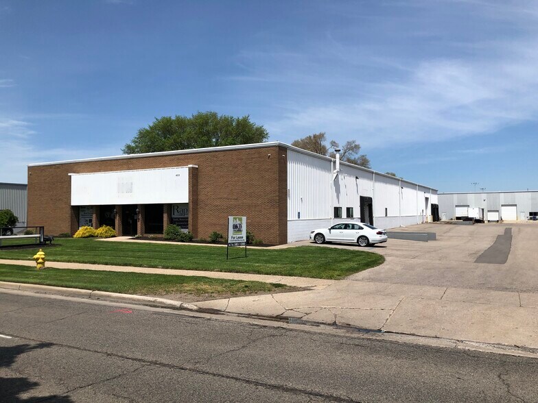 459 36th St SE, Grand Rapids, MI à louer - Photo de l’immeuble – Image 1 sur 1