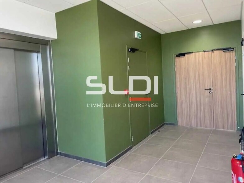 37 Rue Paul Duvivier, Lyon à louer - Photo de l’immeuble – Image 3 sur 11