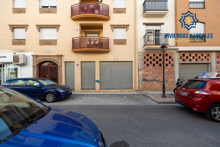 Local commercial dans Peligros, Granada à vendre - Photo de l’immeuble – Image 3 sur 22