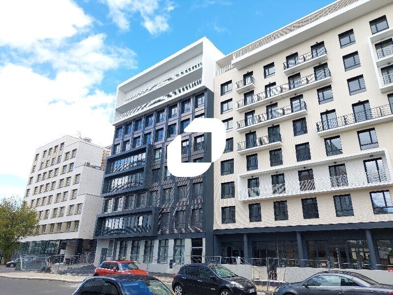 7 Rue George Stephenson, Montigny Le Bretonneux à vendre Photo de l’immeuble– Image 1 sur 19
