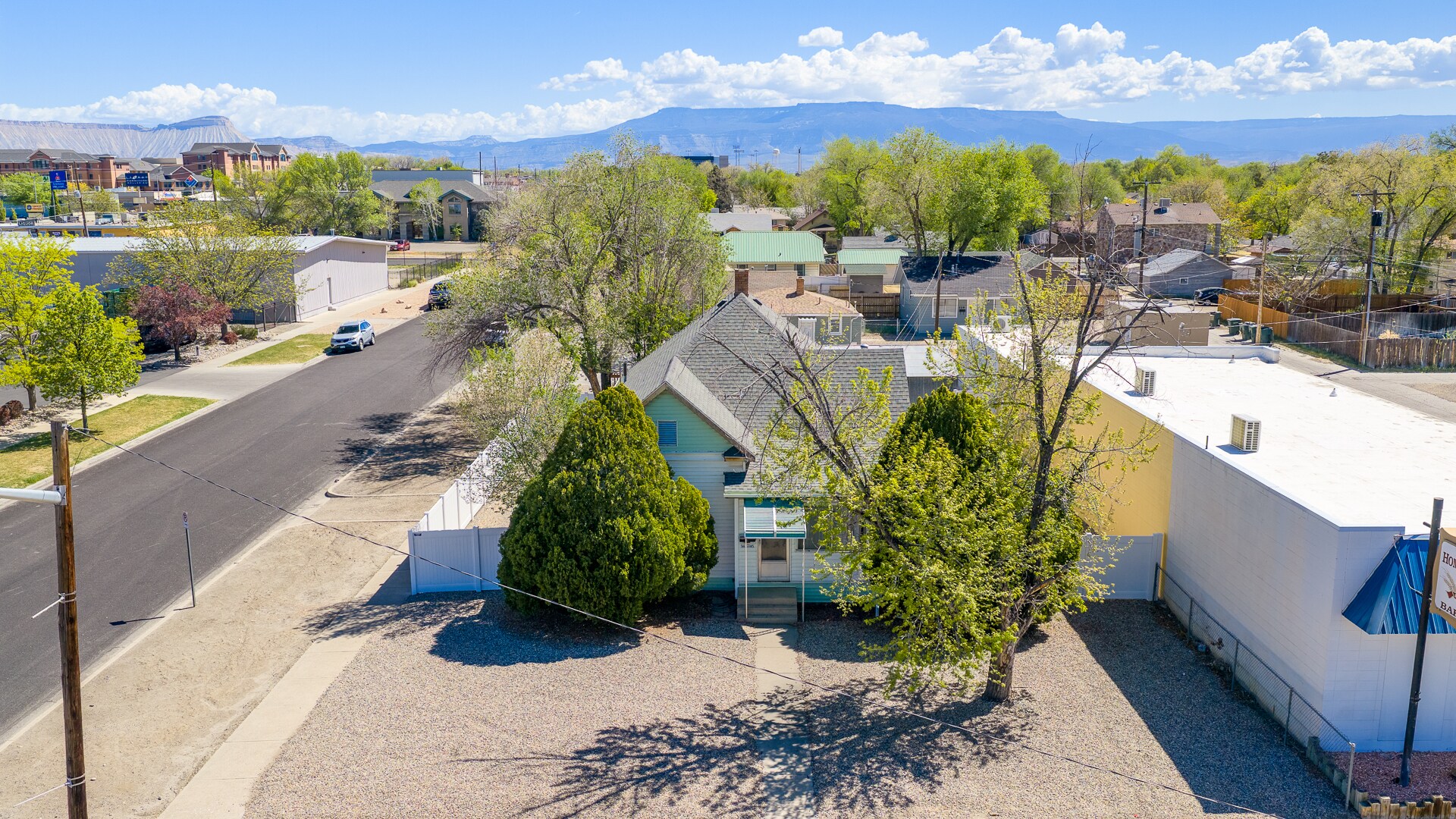 946 N 7th St, Grand Junction, CO à vendre Photo principale– Image 1 sur 19