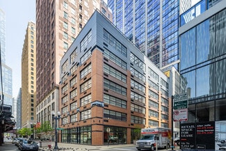 Plus de détails pour 171 N Wabash Ave, Chicago, IL - Logement à vendre