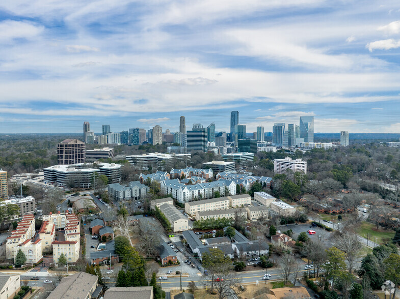 3535 Roswell Rd NE, Atlanta, GA à vendre - Photo principale – Image 1 sur 18