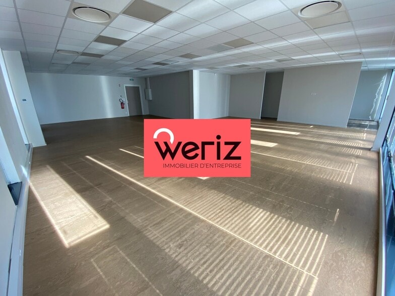 16 Rue Louis Leprince Ringuet, Marseille à louer - Photo de l’immeuble – Image 3 sur 11