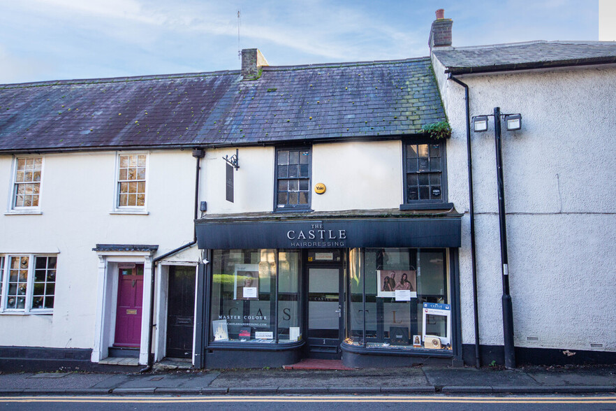 1 Castle St, Berkhamsted à vendre - Photo de l’immeuble – Image 1 sur 13
