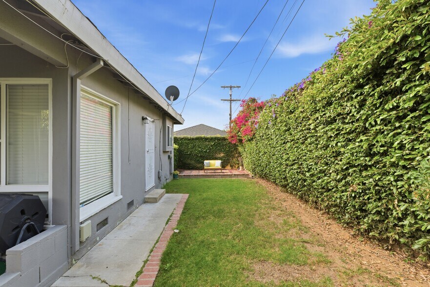6257 La Tijera Blvd, Los Angeles, CA à vendre - Photo de l’immeuble – Image 3 sur 16