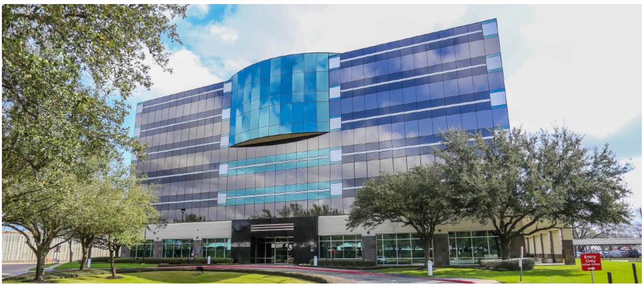13333 Northwest Fwy, Houston, TX à louer Photo de l’immeuble– Image 1 sur 8
