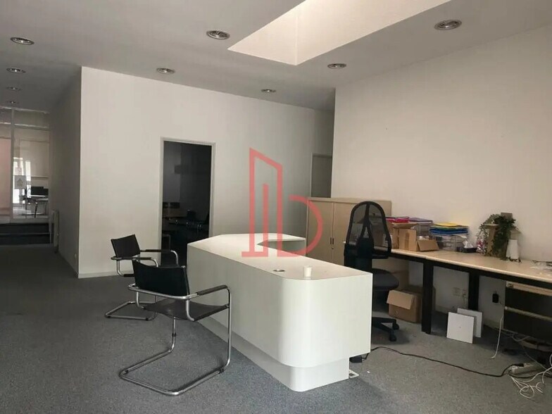 Bureau dans Bordeaux à louer - Photo de l’immeuble – Image 1 sur 9