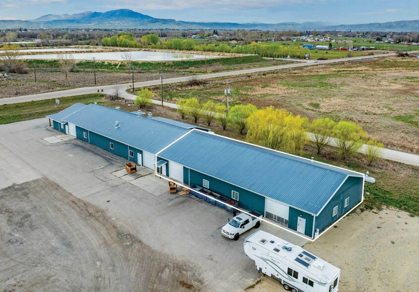 2447 W Highway 52, Emmett, ID à louer - Photo de l’immeuble – Image 1 sur 5