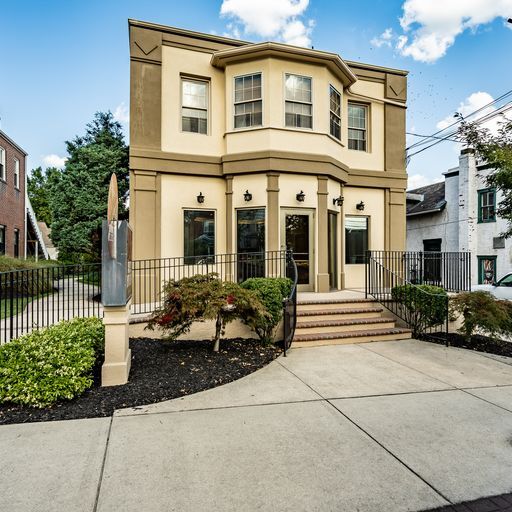 335 E Main St/ 33 E 3rd Ave portefeuille de 2 biens à vendre sur LoopNet.fr - Photo de l’immeuble – Image 3 sur 32