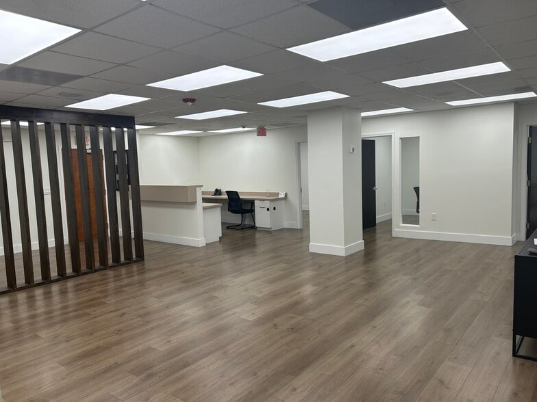 7990 SW 117th Ave, Miami, FL à louer - Photo intérieure – Image 3 sur 8