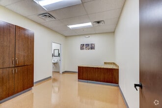 12920 University Blvd, Sugar Land, TX à vendre Photo de l’immeuble– Image 2 sur 5