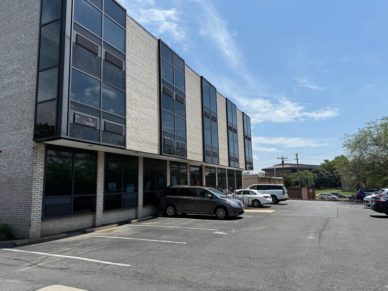 4810 Beauregard St, Alexandria, VA à vendre - Photo de l’immeuble – Image 3 sur 3