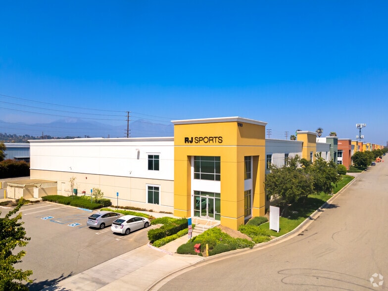 1783 W 2nd St, Pomona, CA à louer - Photo de l’immeuble – Image 1 sur 6
