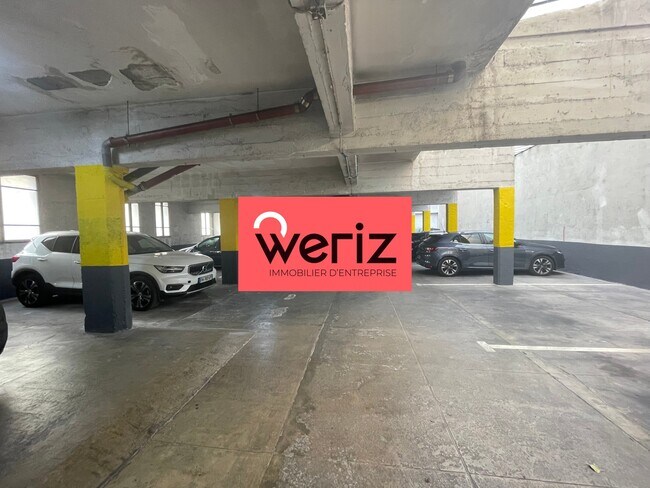 Plus de détails pour Industriel/Logistique à louer