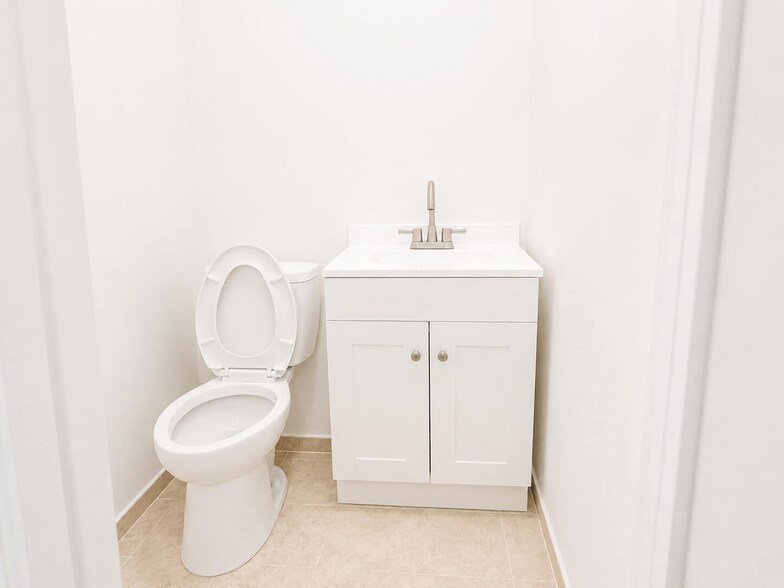 2074 Santa Fe Ave, Long Beach, CA à louer - Photo de l’immeuble – Image 3 sur 5