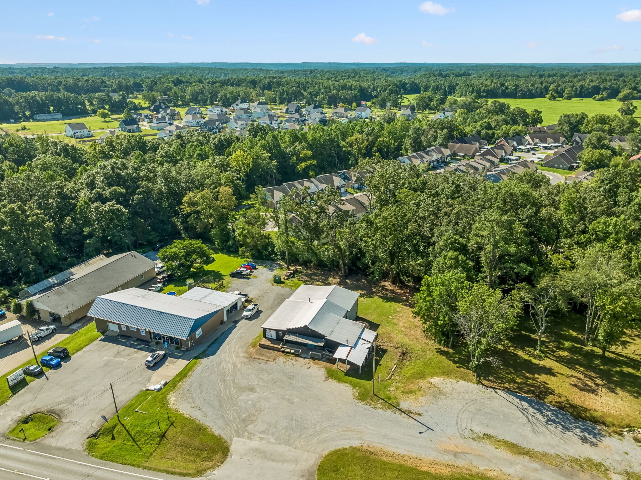 1861 Fairview Blvd, Fairview, TN à louer Photo principale– Image 1 sur 17