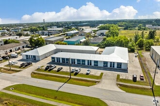 3054-3076 SE Dominica Ter, Stuart, FL - VUE AÉRIENNE  vue de carte