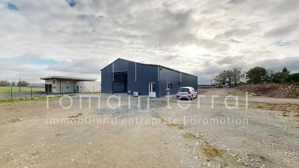 Local d’activités dans Isle à louer - Photo de l’immeuble – Image 1 sur 5