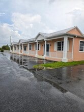 5473 Lee St, Lehigh Acres, FL à louer Photo de l’immeuble– Image 1 sur 12