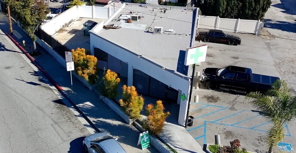 1642-1644 Potrero Grande Dr, Rosemead, CA à vendre - Photo de l’immeuble – Image 3 sur 12