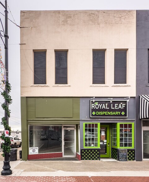 126 E Choctaw Ave, Mcalester, OK à louer - Photo principale – Image 1 sur 9