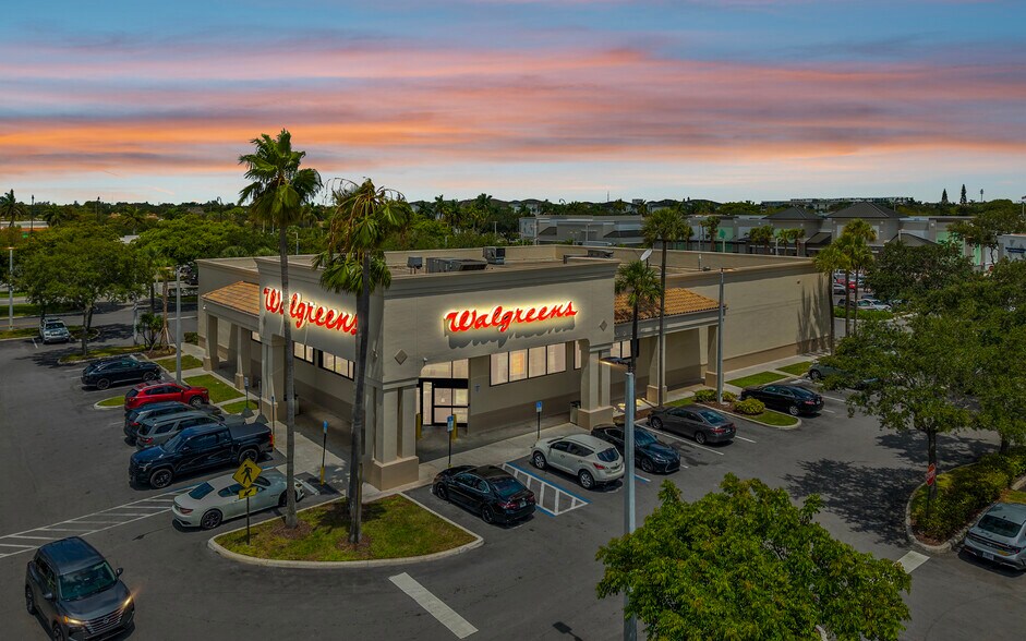 3895 W Broward Blvd, Fort Lauderdale, FL à vendre - Photo de l’immeuble – Image 1 sur 8