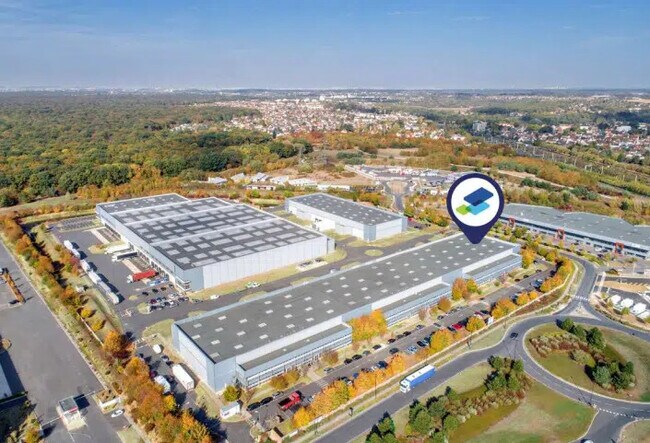 Plus de détails pour 20 Boulevard De L'Europe, Combs-la-Ville - Industriel/Logistique à louer
