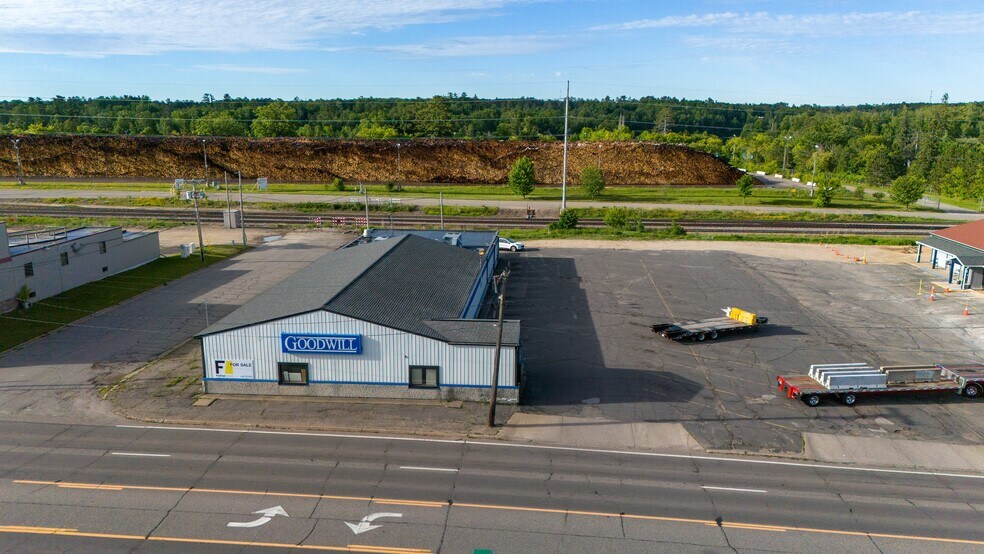 1202 NW 4th St, Grand Rapids, MN à vendre - Photo de l’immeuble – Image 2 sur 26