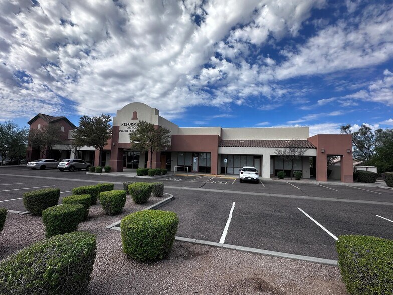 11556 E University Dr, Apache Junction, AZ à vendre - Photo de l’immeuble – Image 2 sur 8