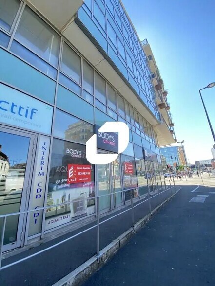 Local commercial dans Roubaix à louer - Photo de l’immeuble – Image 1 sur 4