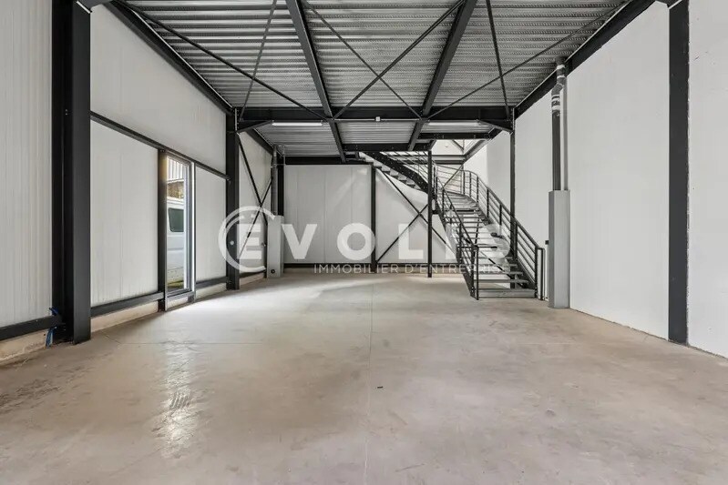 Local d’activités dans Bagnolet à louer - Photo intérieure – Image 2 sur 11