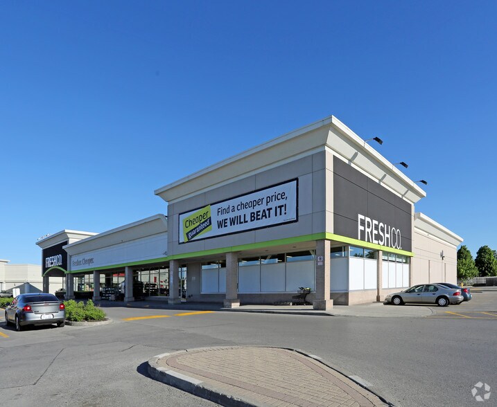 650 Kingston Rd, Pickering, ON à louer - Photo principale – Image 1 sur 4