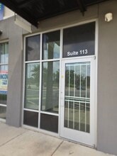 1023 Rittiman Rd, San Antonio, TX à louer Photo de l’immeuble– Image 1 sur 3