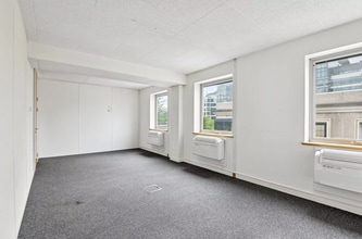 21 Rue Des Bretons, Saint-Denis à louer Photo intérieure– Image 1 sur 7
