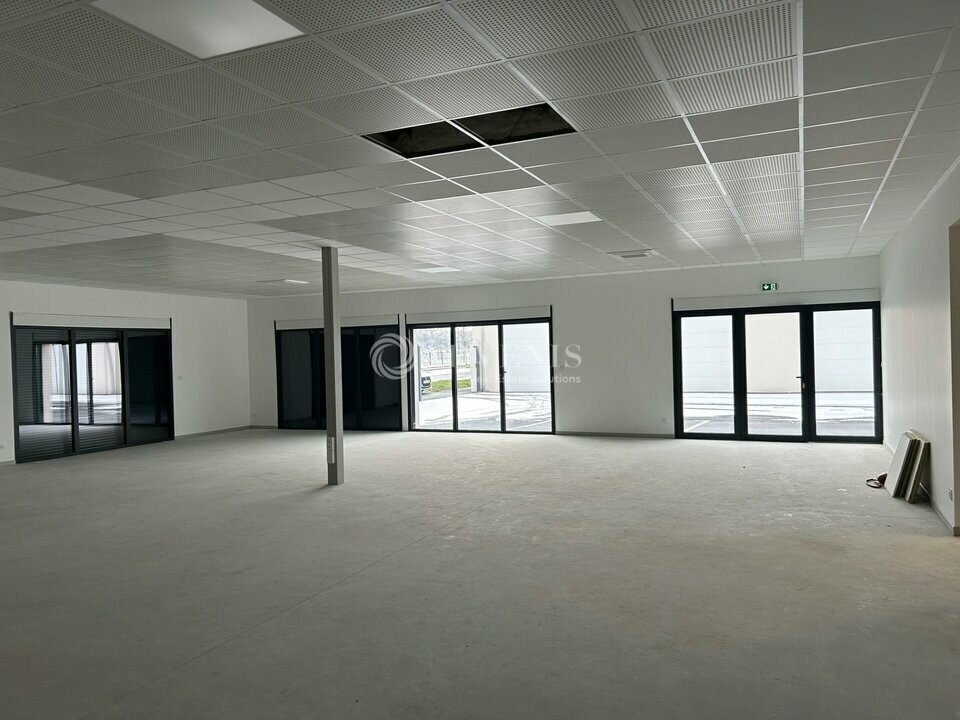 Bureau dans Chargé à vendre Photo intérieure– Image 1 sur 9