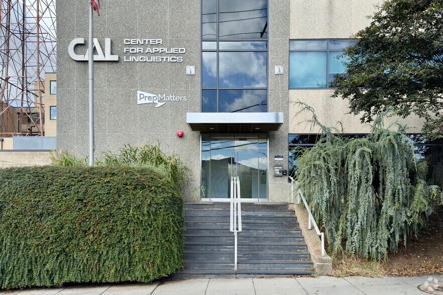 4000 Chesapeake St NW, Washington, DC à vendre - Photo de l’immeuble – Image 3 sur 4