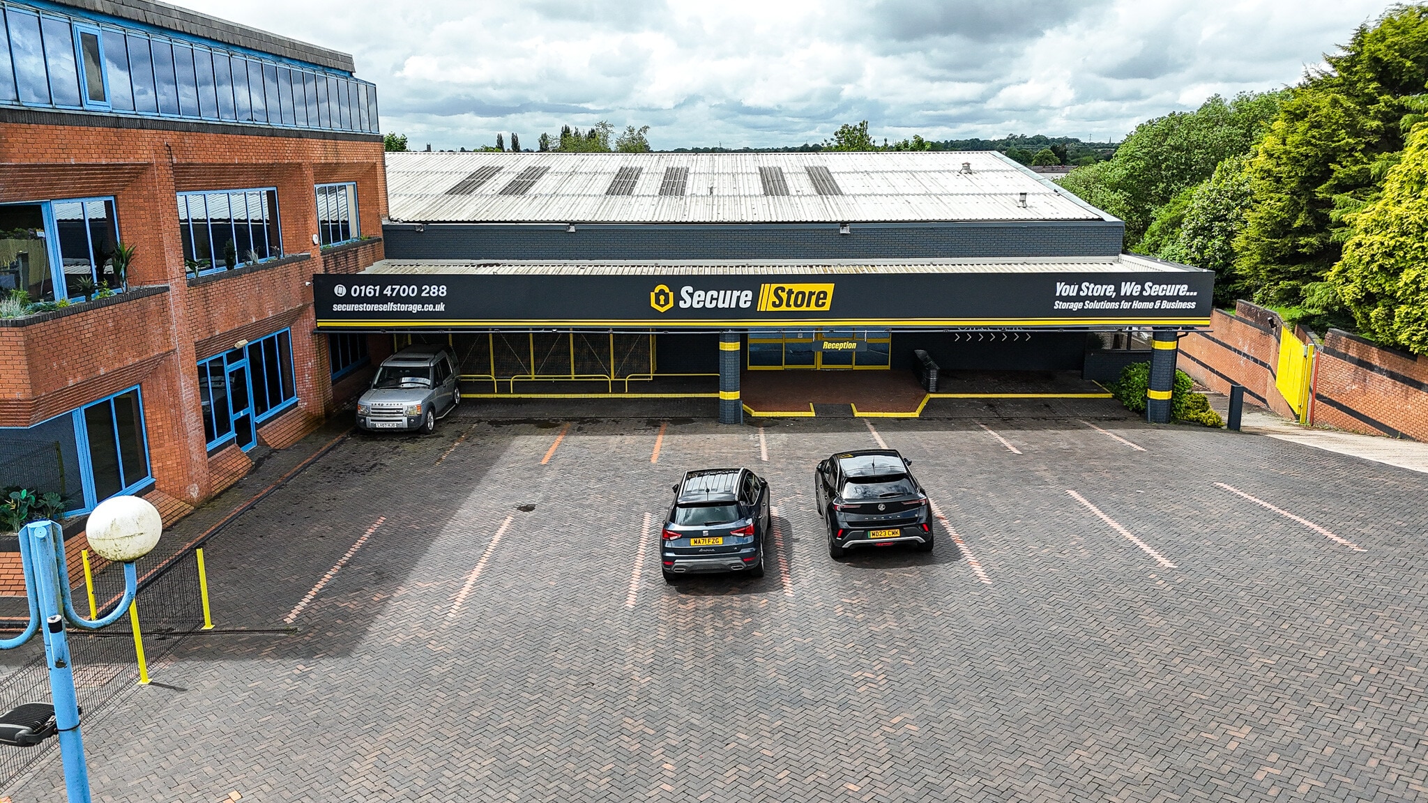 574 Manchester Rd, Bury à louer Photo intérieure– Image 1 sur 18