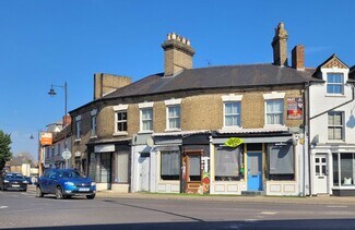 Plus de détails pour 5 High St, Biggleswade - Local commercial à louer