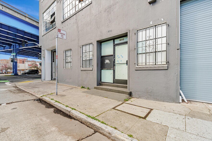 1606 Harrison St, San Francisco, CA à vendre - Photo de l’immeuble – Image 2 sur 27