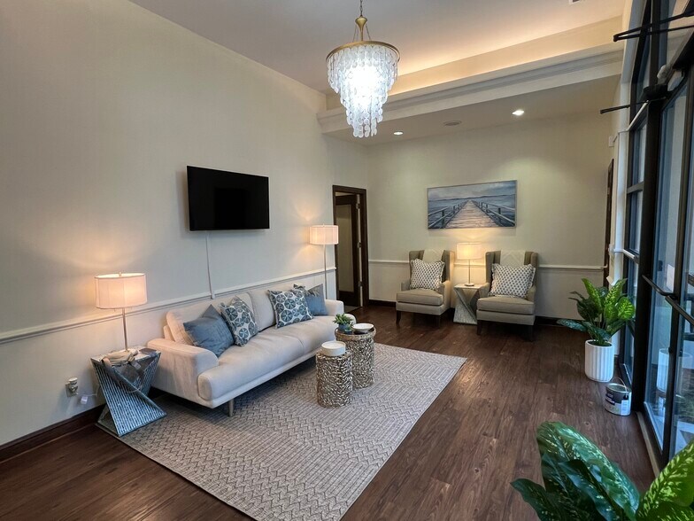 70 N Main St, Hilton Head Island, SC à louer - Photo de l’immeuble – Image 3 sur 12